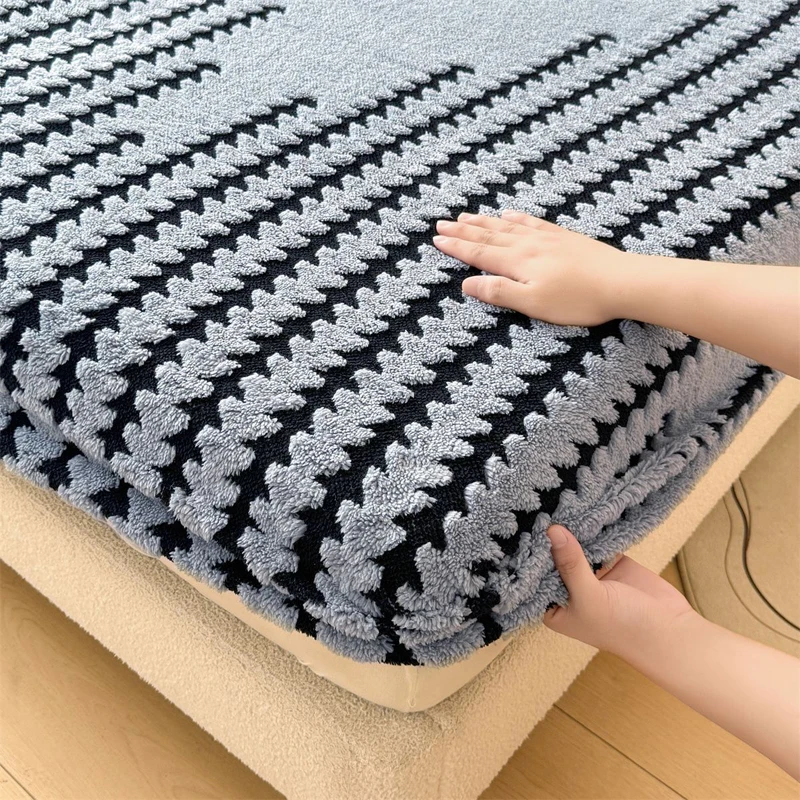 WASART Soft warm plush fitted sheet elastic mattress cover fluffy coral fleece jacquard bed linen winter luxury bedding 150x200